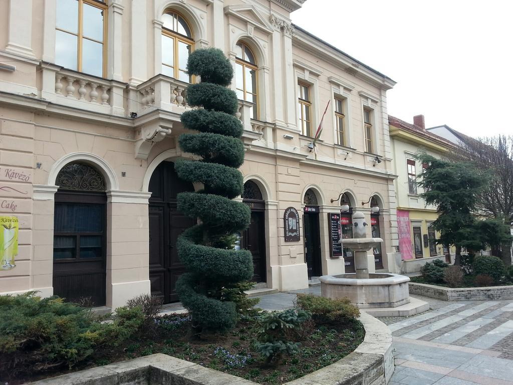 Pedestrian Street Apartment ヘーヴィーズ エクステリア 写真